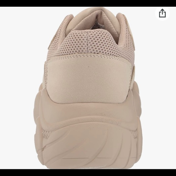 SOLD 🌟STEVE MADDEN SMACK SNEAKERS Nude natural sneakers 8.5 lace up sporty - Picture 4 of 15